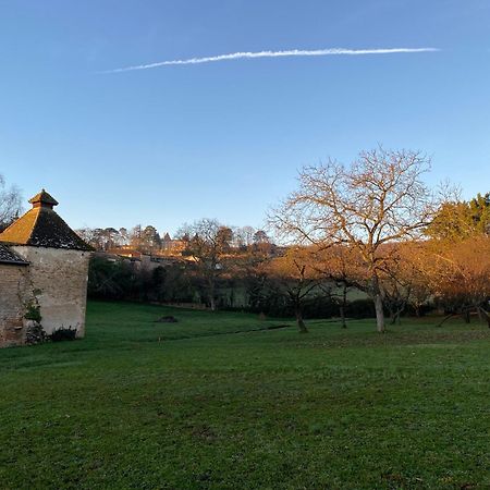 Au Lavoir Vinzelles Экстерьер фото